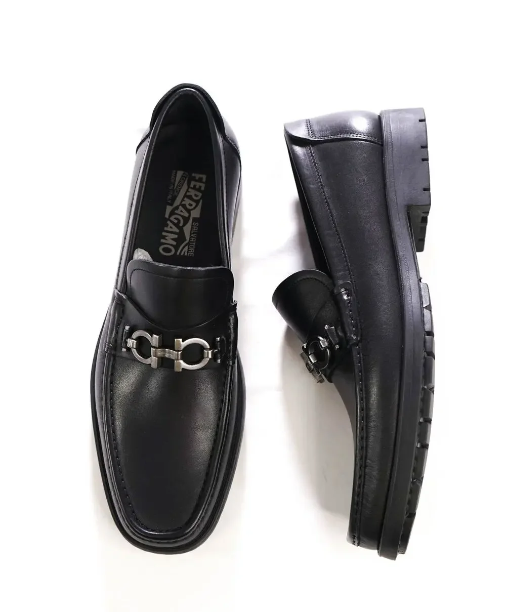 $995 FERRAGAMO - Black 